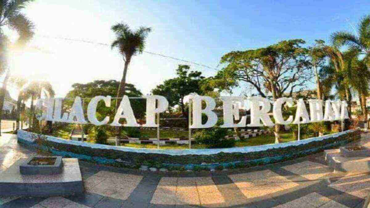 Cilacap Bercahaya: Suara yang Mengiringi Perjalanan Bisnis Lokal